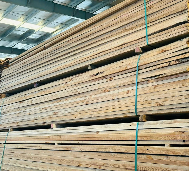 Gỗ nguyên liệu - Pallet Gỗ Hoàng Huy Phát - Công Ty TNHH Sản Xuất TMDV Hoàng Huy Phát